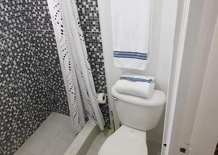 Jus4u-apt-3 The Away From * Ocho Rios