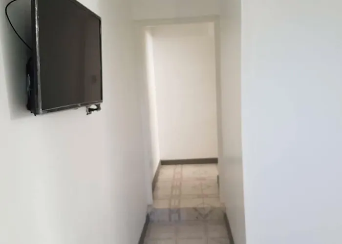 Apartment Jus4u-apt-3 The Away From *